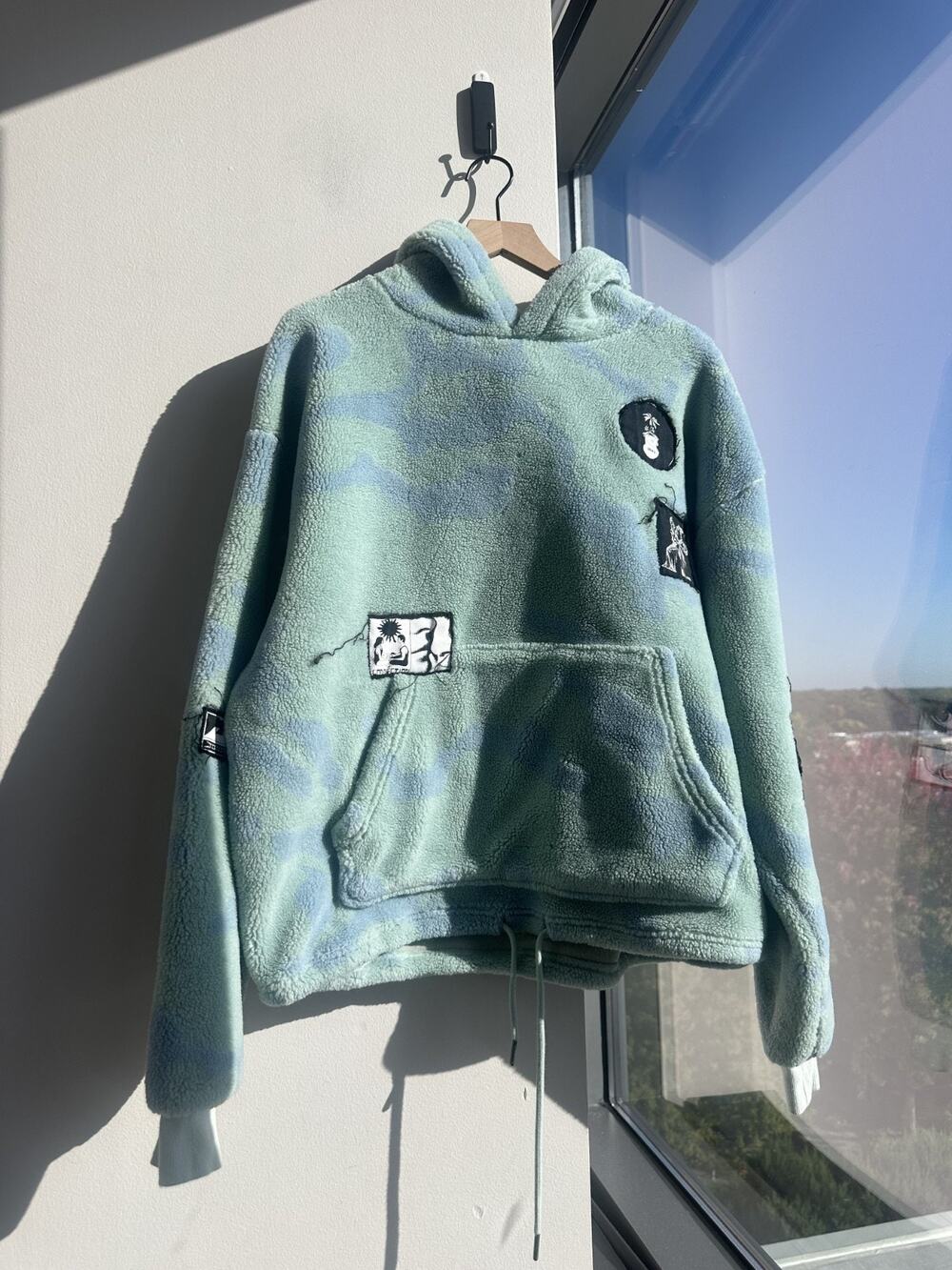 Jungles Sherpa Dyed Patch Hoodie Blue Green Tie Dye J. Ferg Art Work Sz XXL